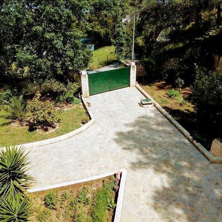 Villa Silvia Agios Matthaios  Экстерьер фото