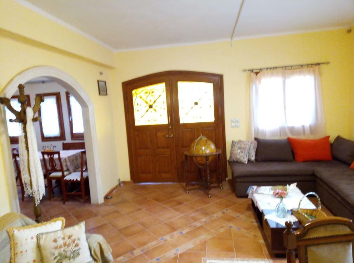Villa Silvia Agios Matthaios  Экстерьер фото